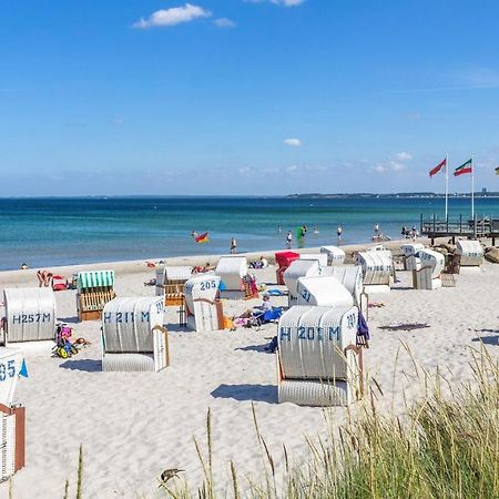 Hotel Landhaus Haffkrug Scharbeutz Eksteriør billede